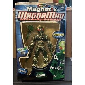 Vintage 2005 RoseArt MagnaMan Alien Action Figure New In Box Lights Up